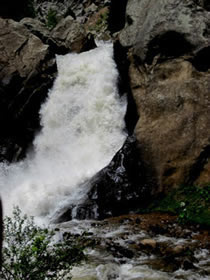 commentary-0711-boulder-falls